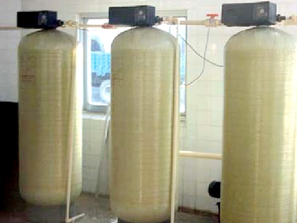 多阀多罐连续交替再生